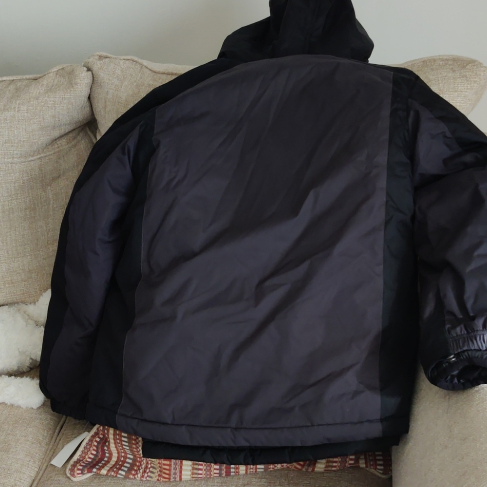 Jacket - Picture 3 of 4